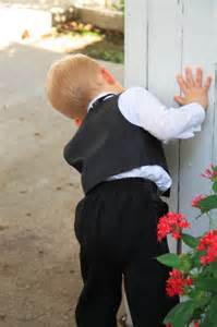 WP peek around the corner